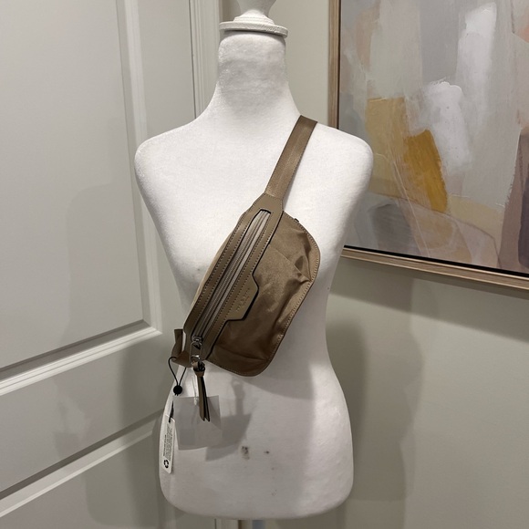 NWT Rag & Bone Mini Commuter Fanny Pack - Picture 3 of 10